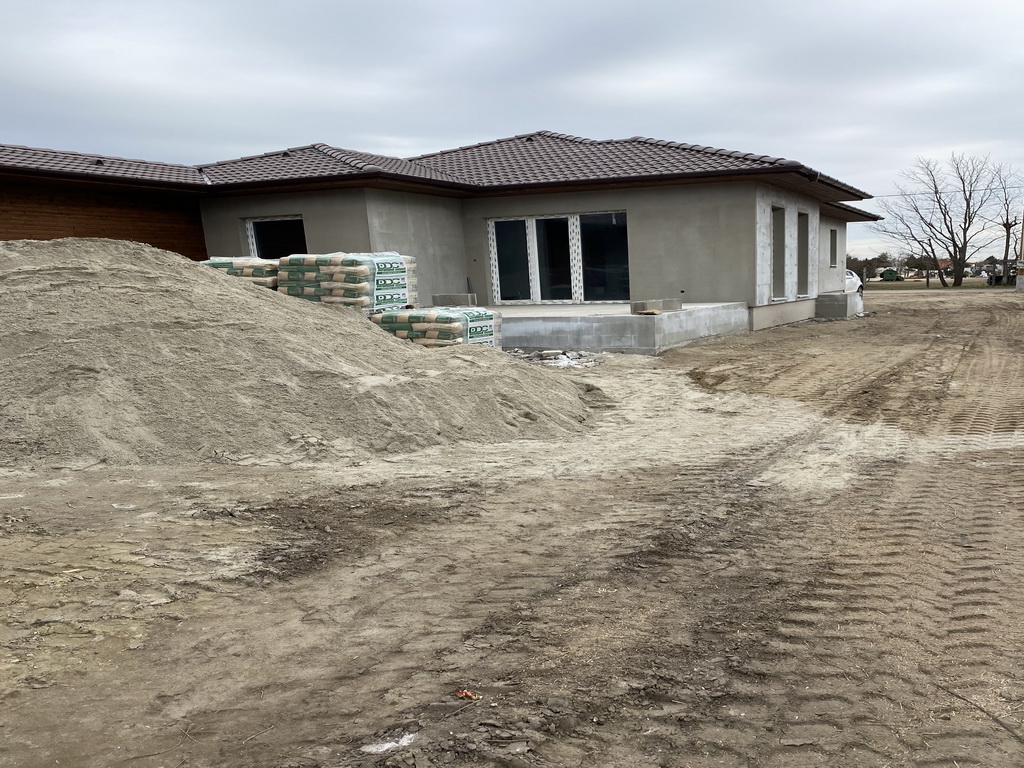 Homlokzati hőszigetelés, színezés